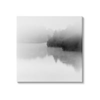 Stupell Foggy Lake Tajanstveni refleksni pejzažni pejzažni fotografska galerija zamotana platno print zidna umjetnost